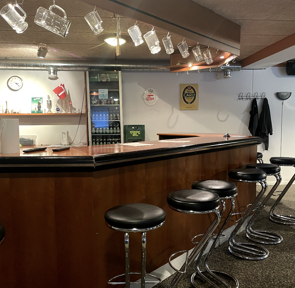 Bar i klubhuset LOBbyen